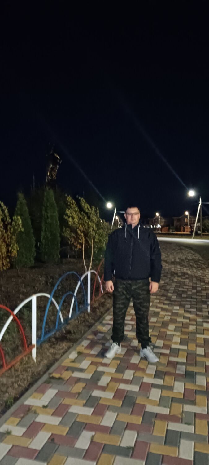  ,   Ivan, 36 ,   ,   , c 
