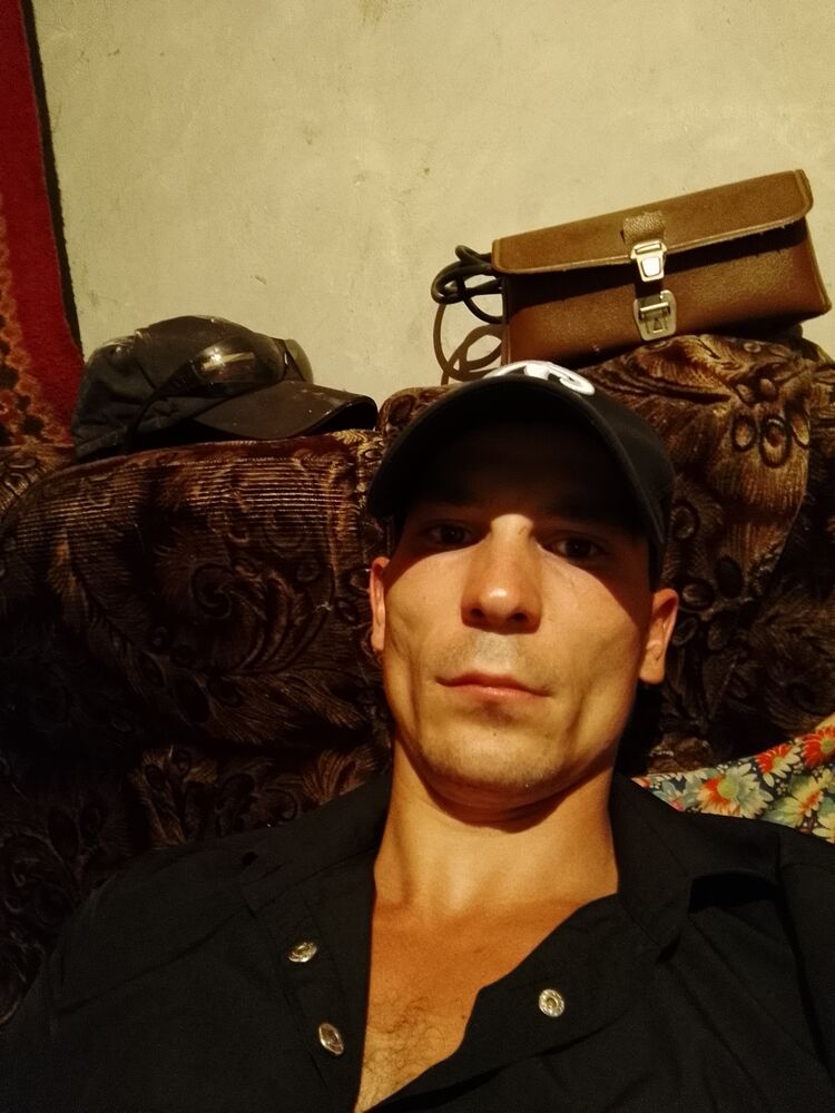  36952630  , 30 ,    