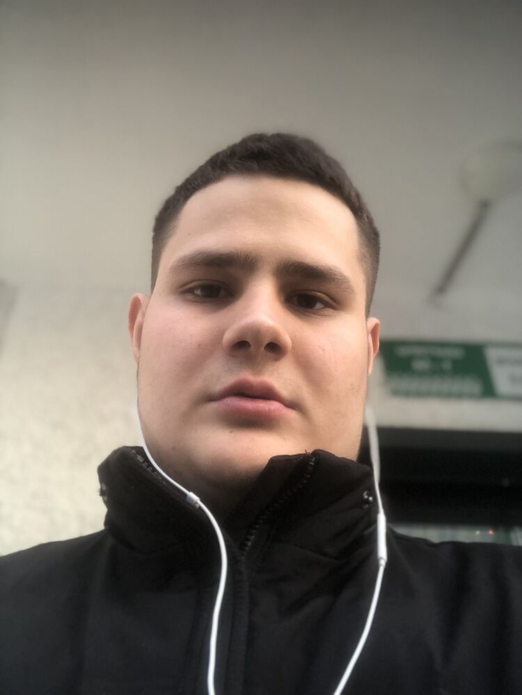  44173380  , 22 ,    