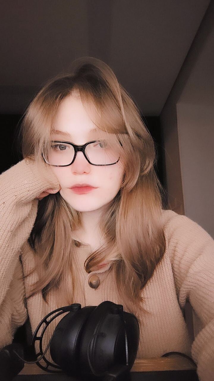  49735530  , 23 ,    