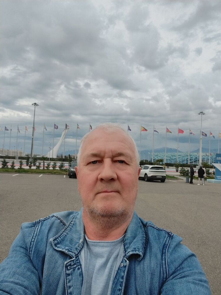 ���� 48714400 ������� �����, 61 ���, ���� ���������� � ������