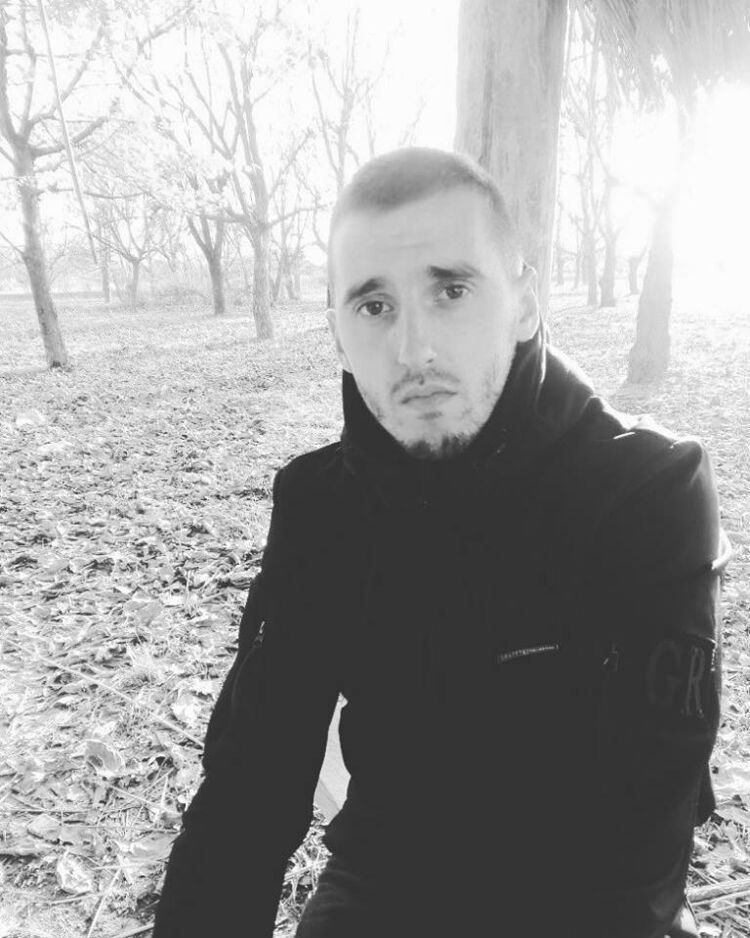 ,   Arcadie, 30 ,   