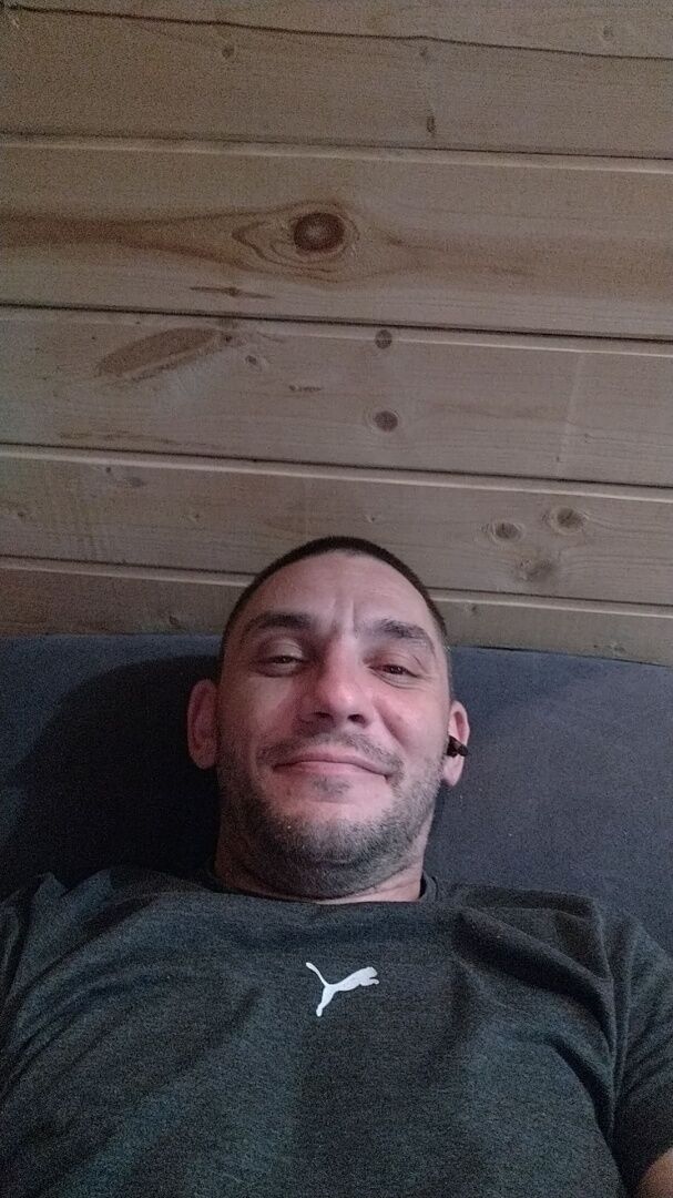 40384260  , 41 ,    