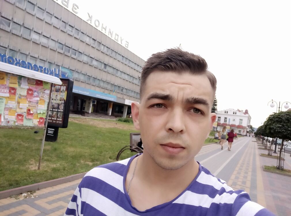  -,   Zaknafainen, 32 ,   ,   , c , 