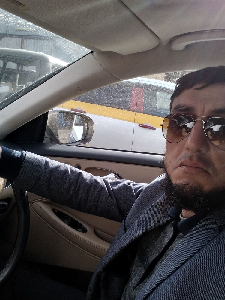 ,   Shama, 35 ,   ,   