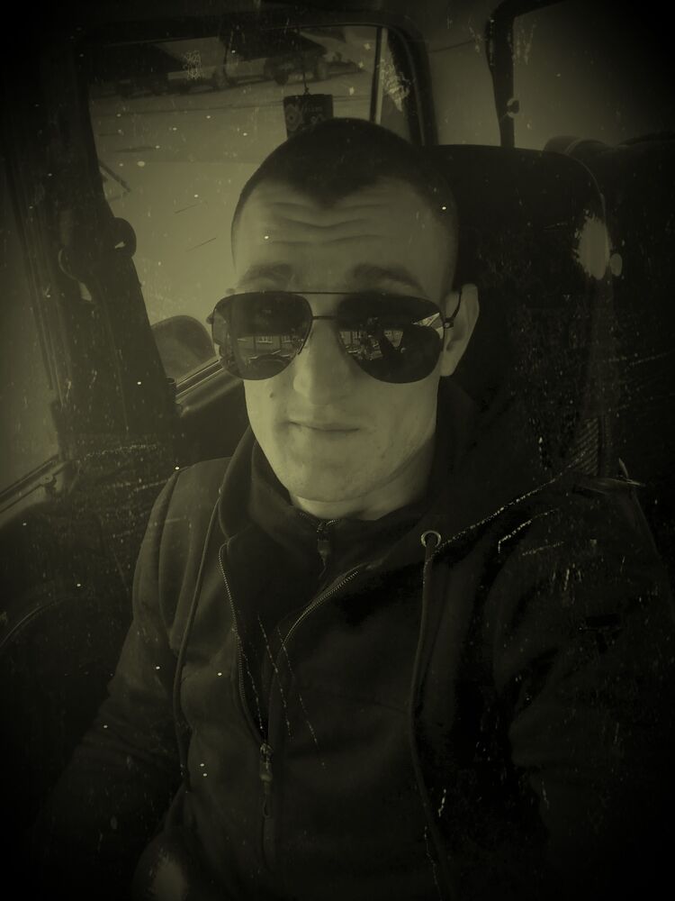  33647380  , 27 ,    