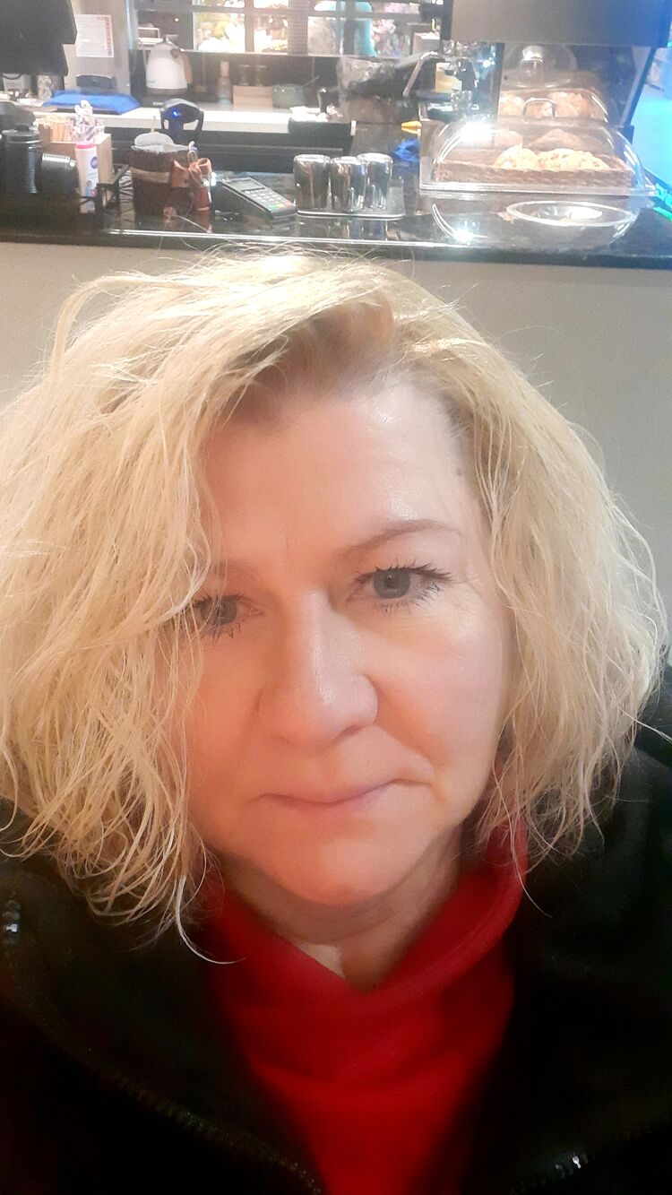  24885880  Vika, 48 ,    