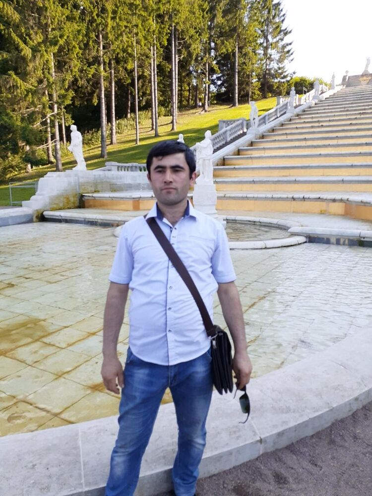  19779830  Hafizullo, 34 ,    