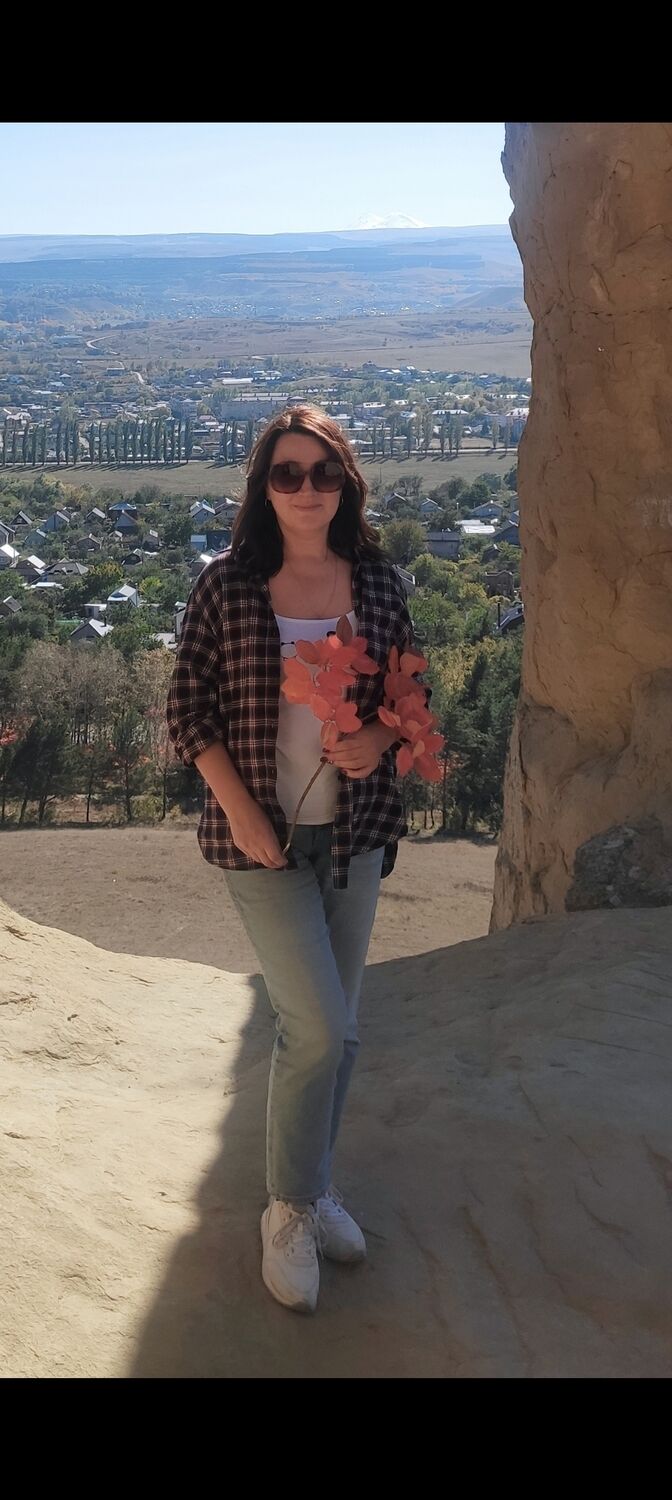  52774710  Mari, 52 ,    -