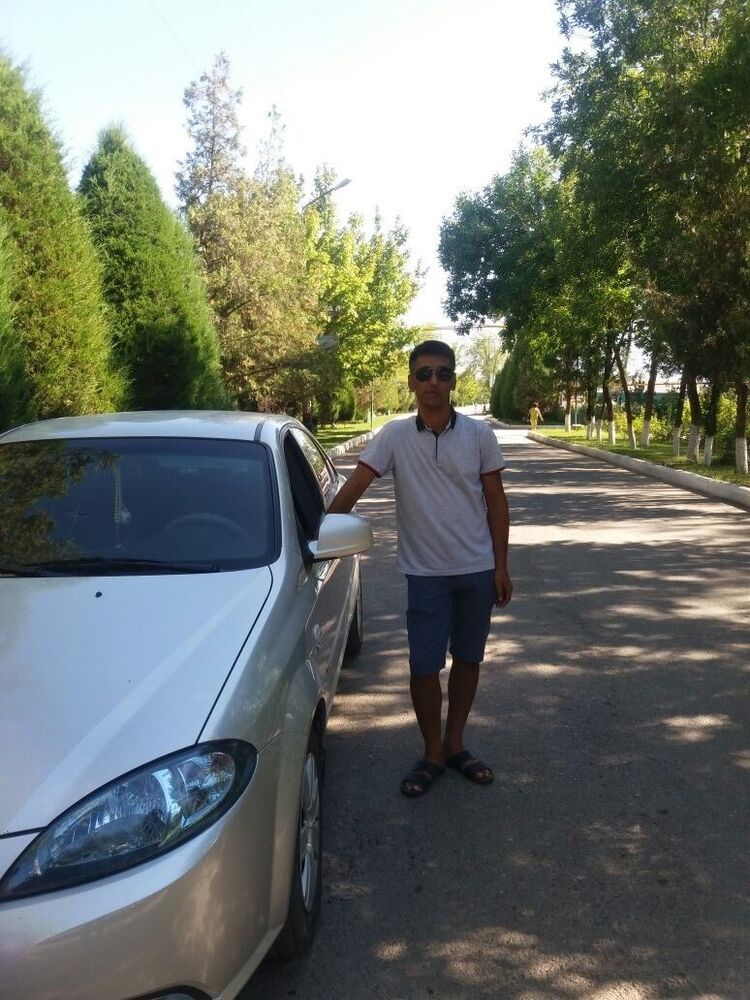  8233000  , 42 ,    