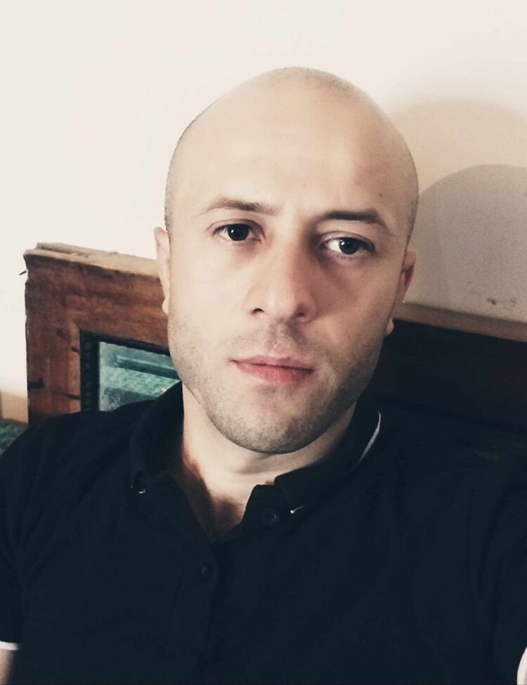  ,   Badri, 30 ,   ,   , c , 