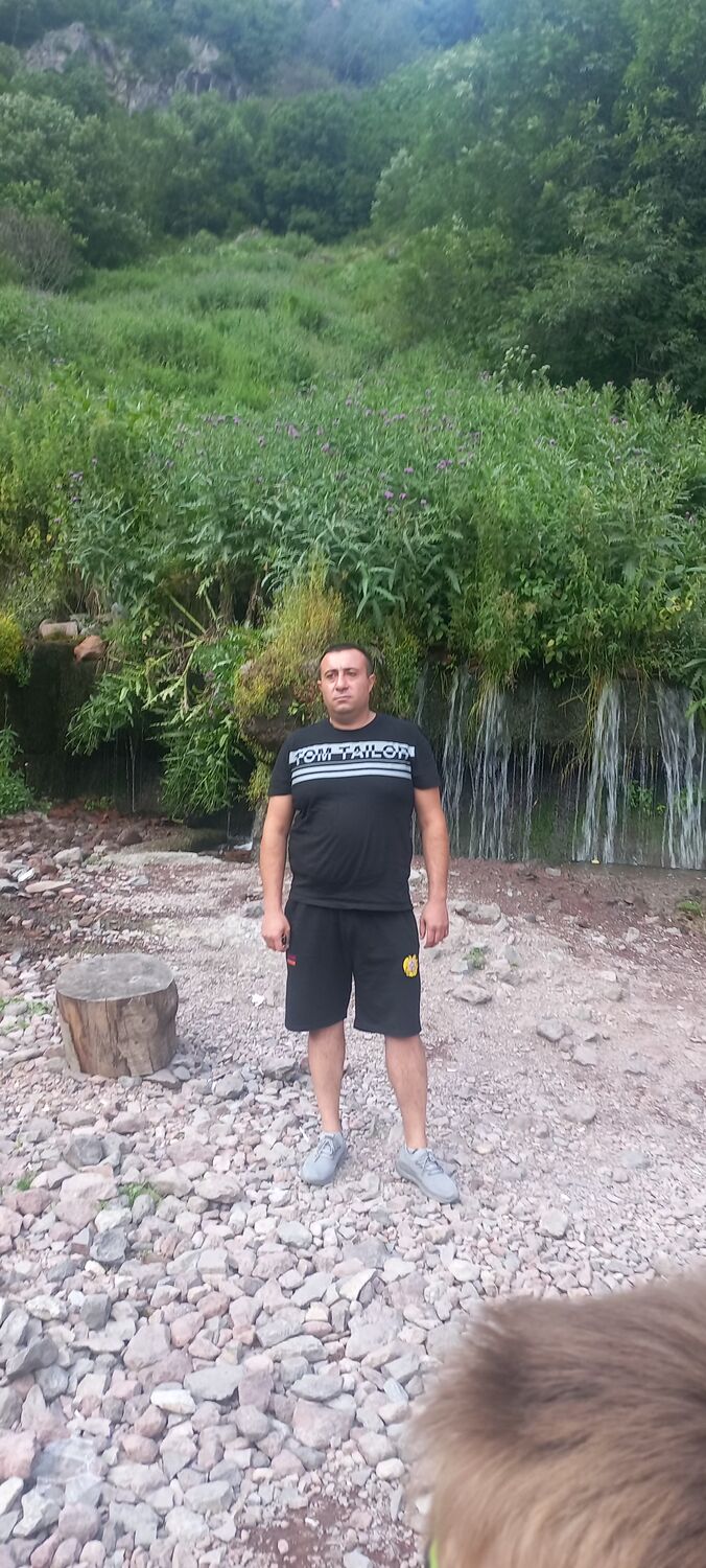  38958380  , 42 ,    
