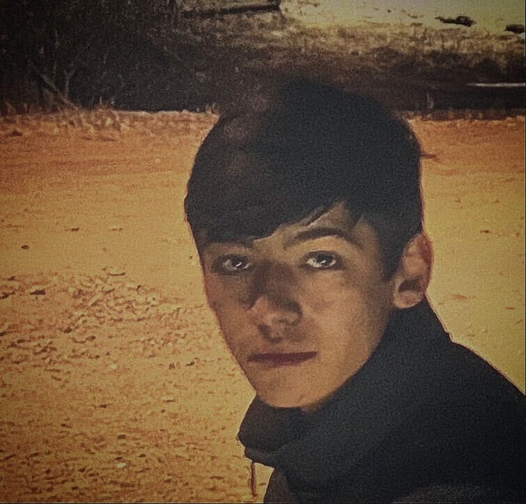  ,   Hayk, 19 ,   ,   