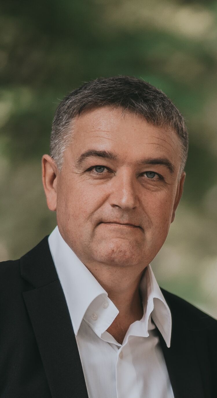  52348170  , 53 ,    Deleted