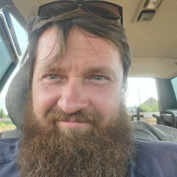  ,   Sergei, 39 ,   ,   