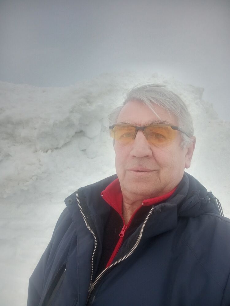  -,   , 70 ,   ,   