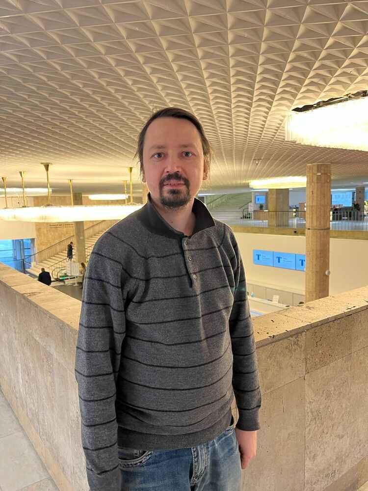  ,   , 46 ,     , c 