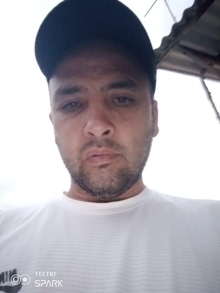  43280840  Umrali, 40 ,    