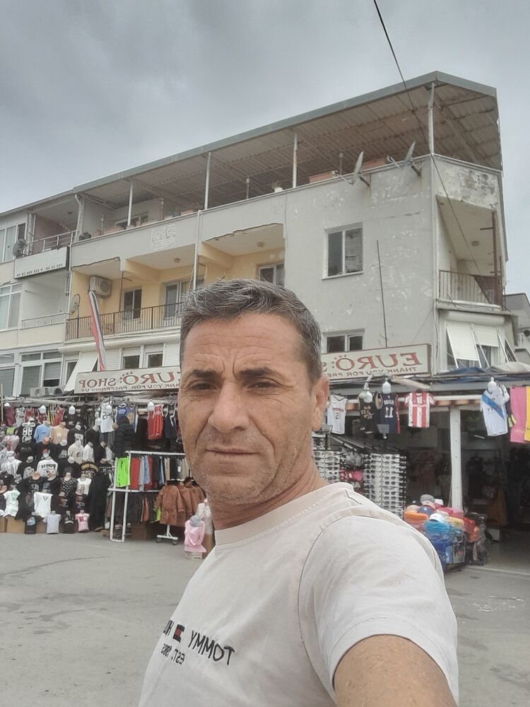  52478740  Necati, 45 ,    