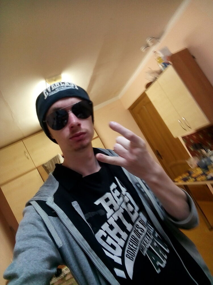 9304040  , 28 ,    