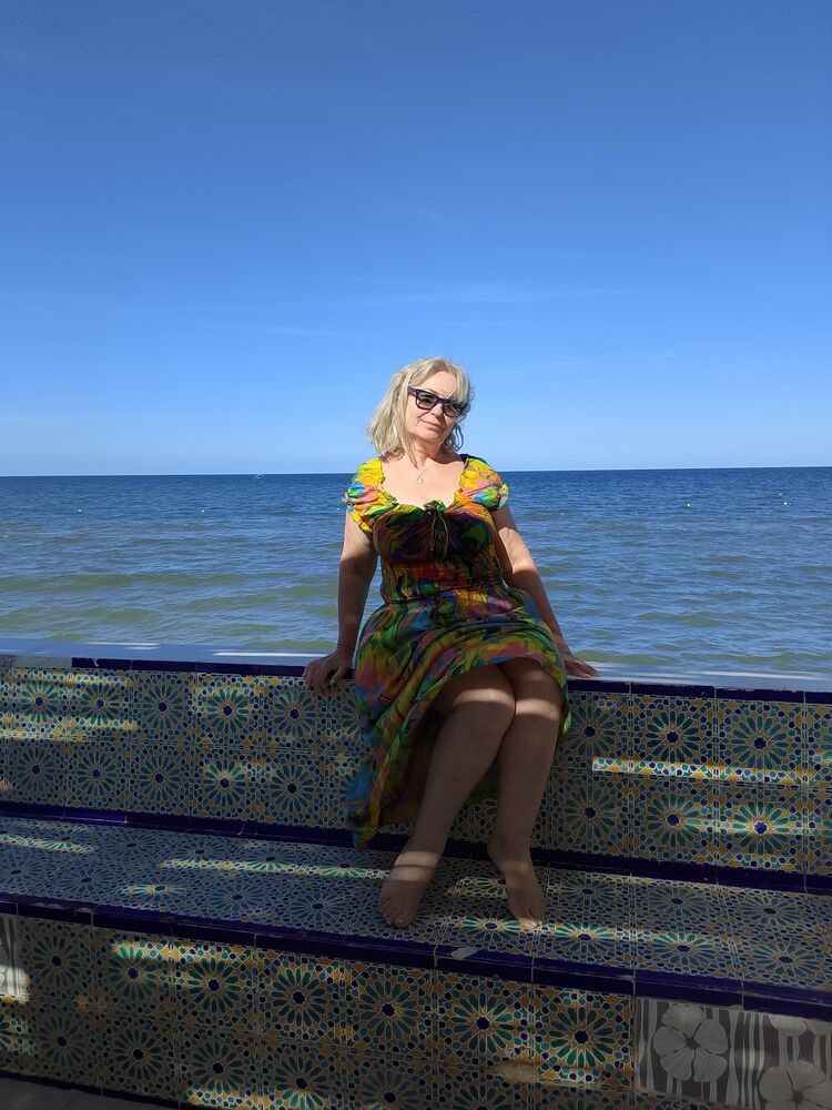  54011960  , 61 ,    -