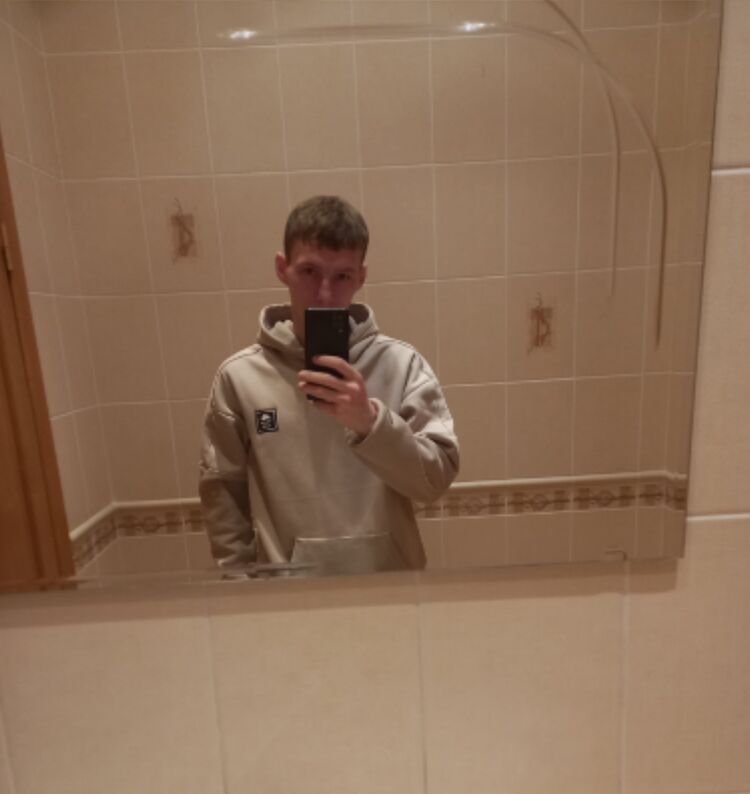 ���� 42997610 ����� ������, 23 ����, ���� ���������� � �����