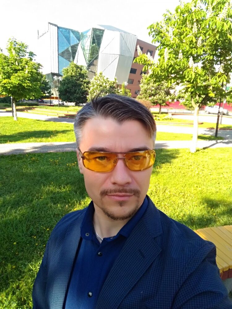  15167900  Vasiliy, 41 ,    