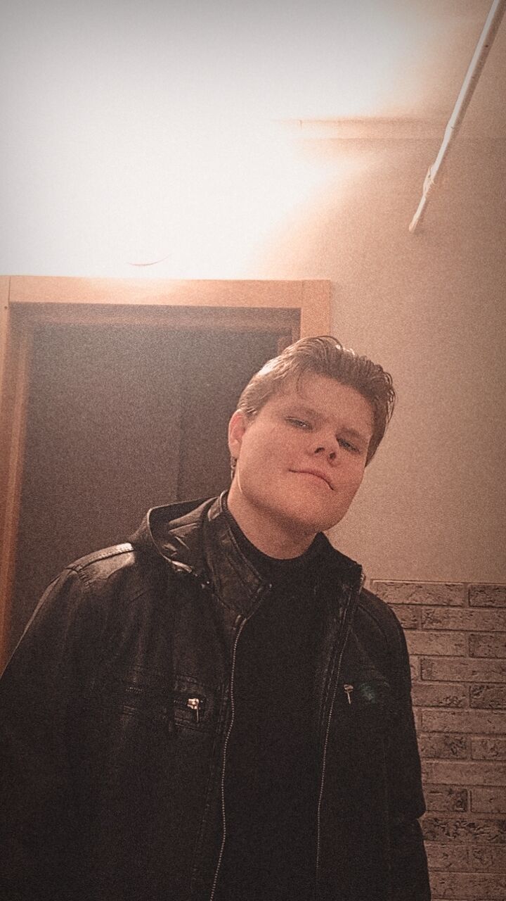  34706890  , 22 ,    