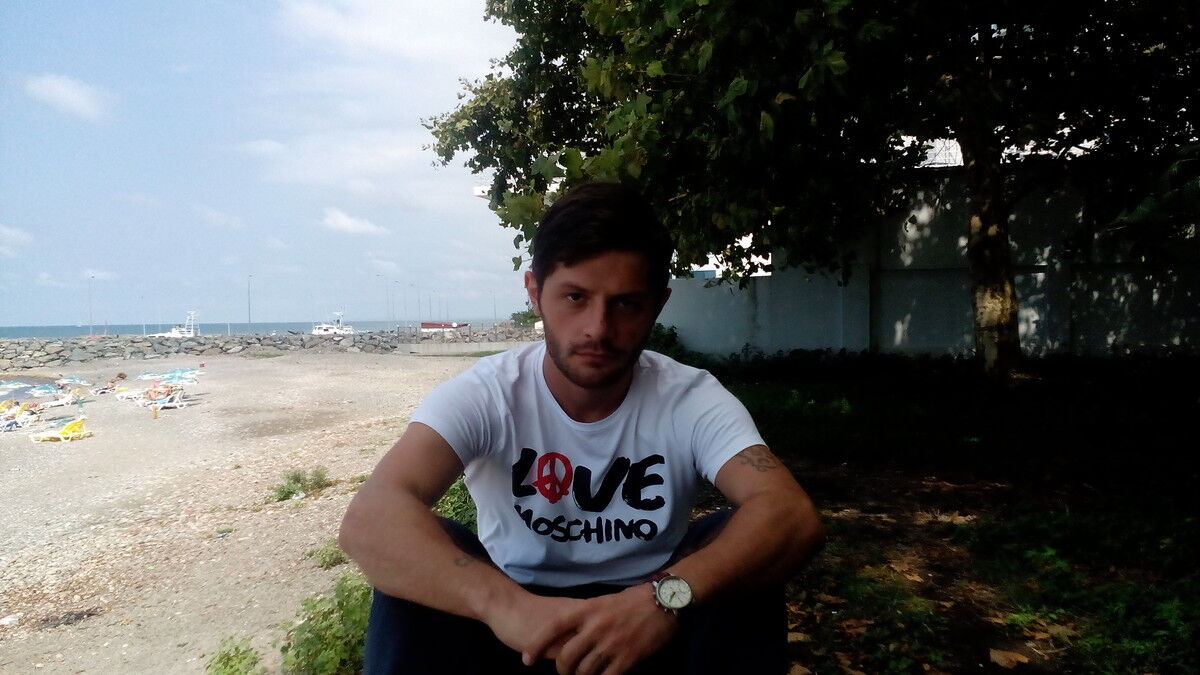  ,   Irakli, 35 ,   ,   , c 