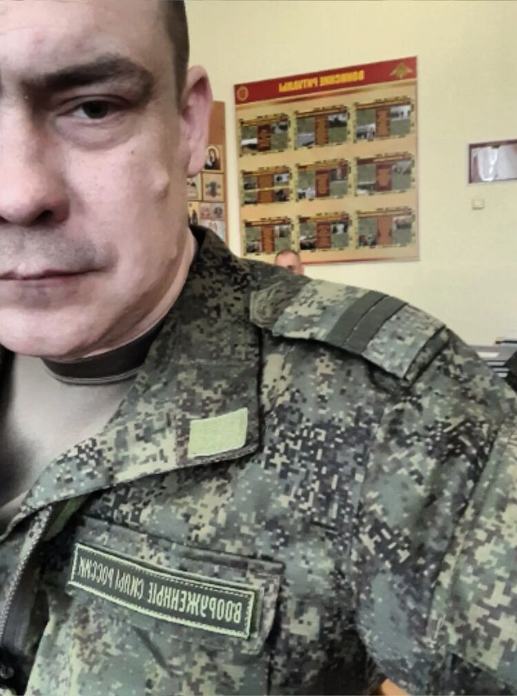  41871170  Alex, 36 ,    