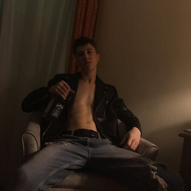 ���� 44384950 ����� ������, 23 ����, ���� ���������� � ������