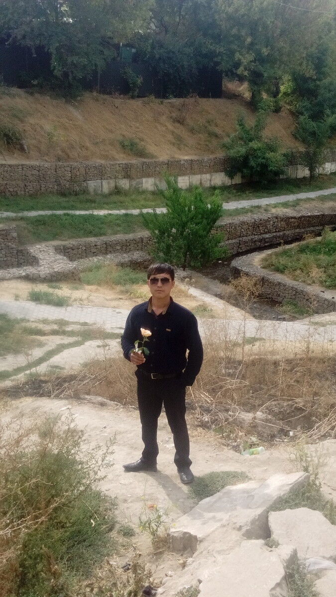  ,   Arman, 36 ,   ,   , c 