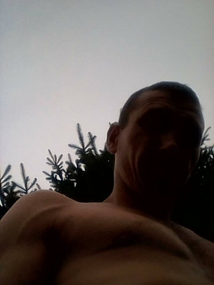  --,   , 42 ,   