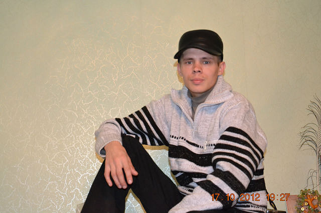  ,   Anton, 38 ,   