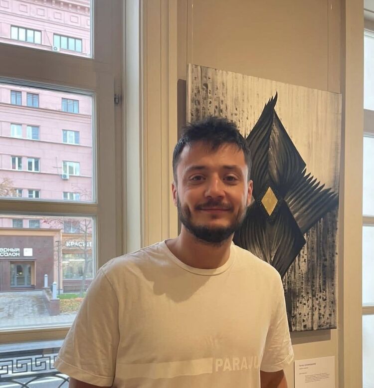  54417370  , 37 ,    -