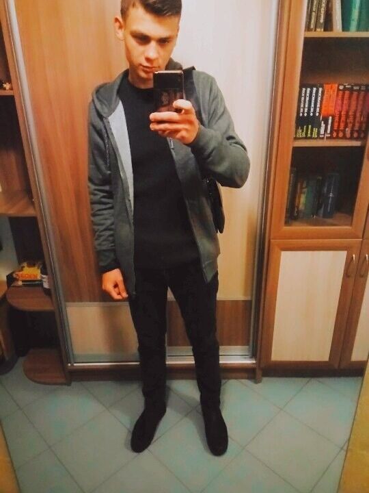  17461180  Boris, 26 ,    