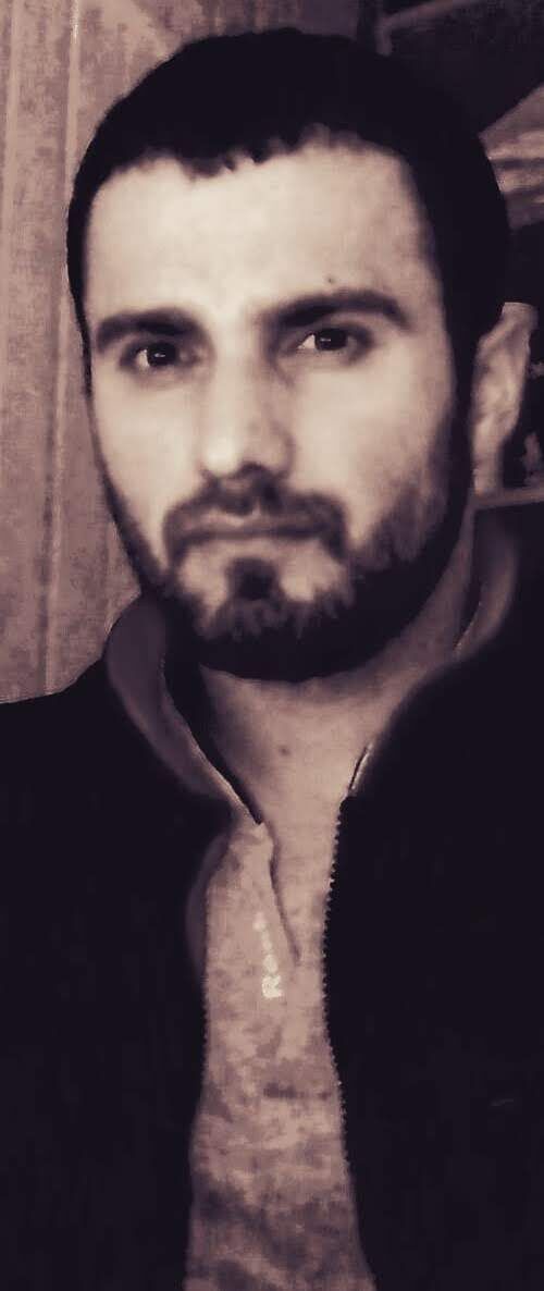 33273260  Ali, 35 ,    