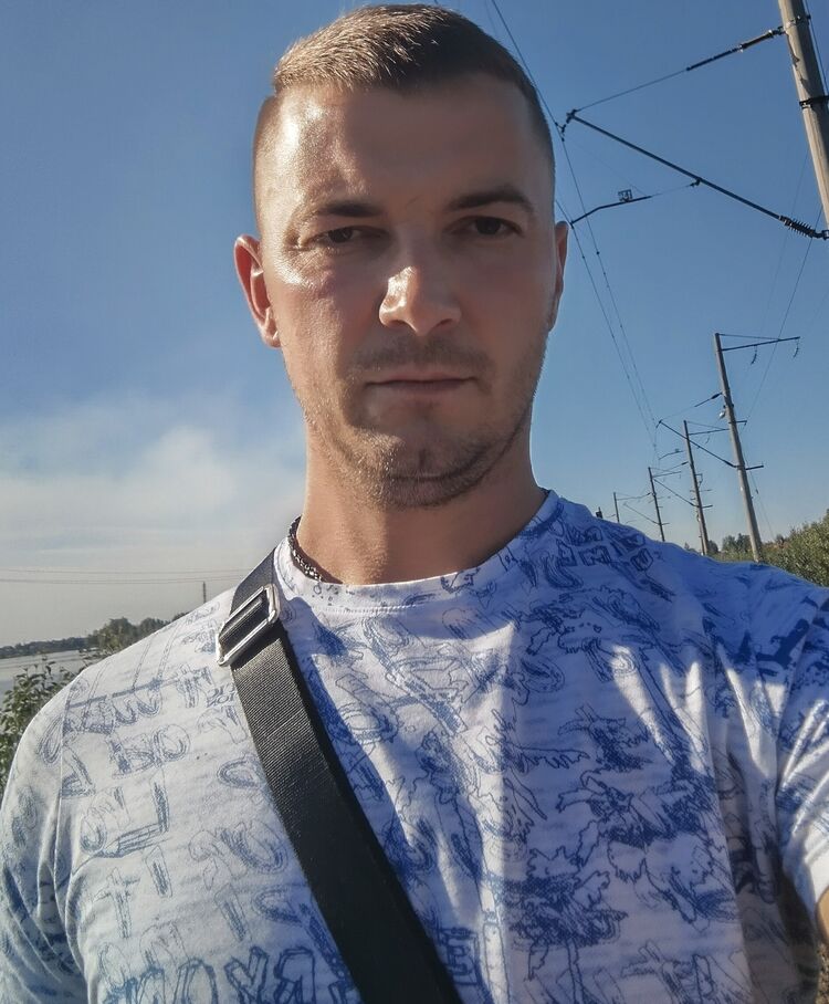  47053080  , 36 ,    