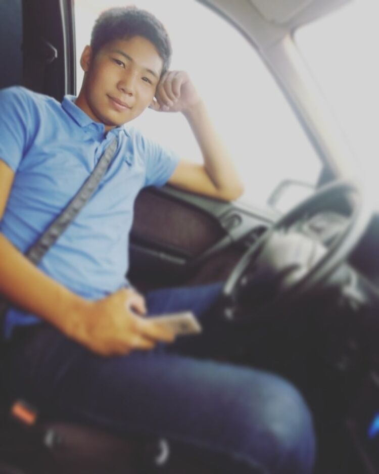  15878760  Erlan, 28 ,    