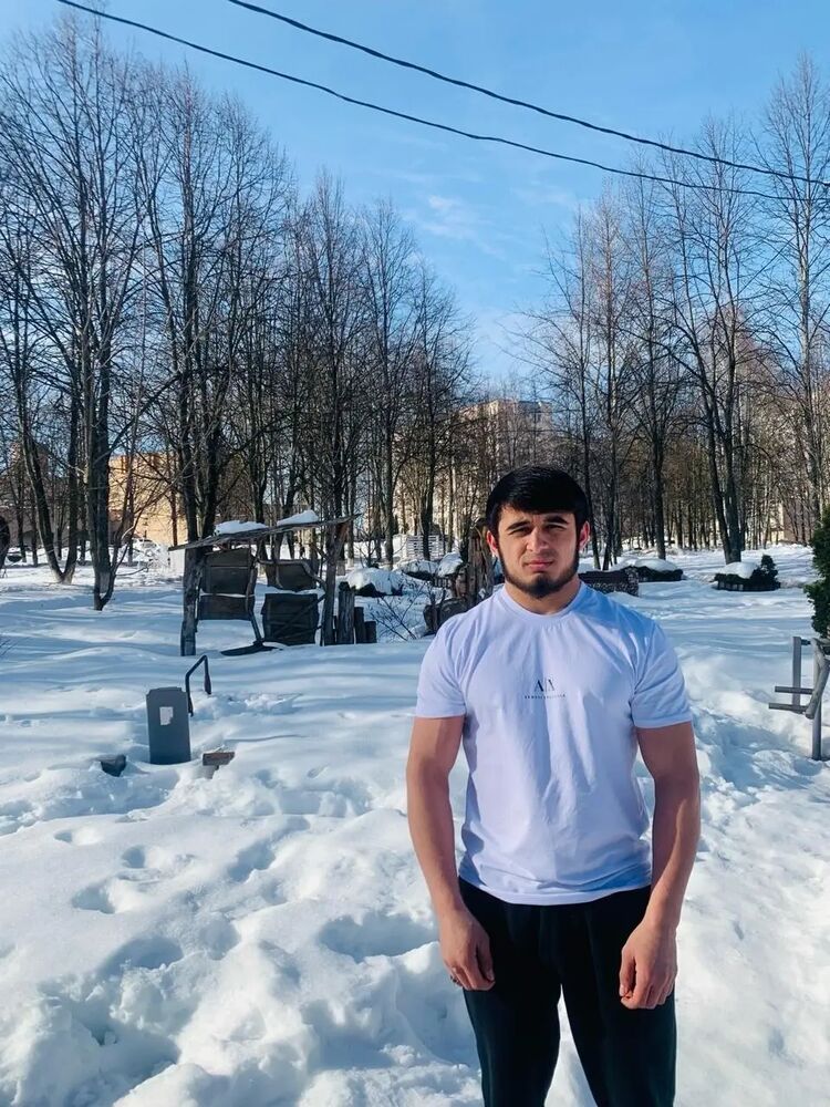  44241420  Rakhmoil, 21 ,    
