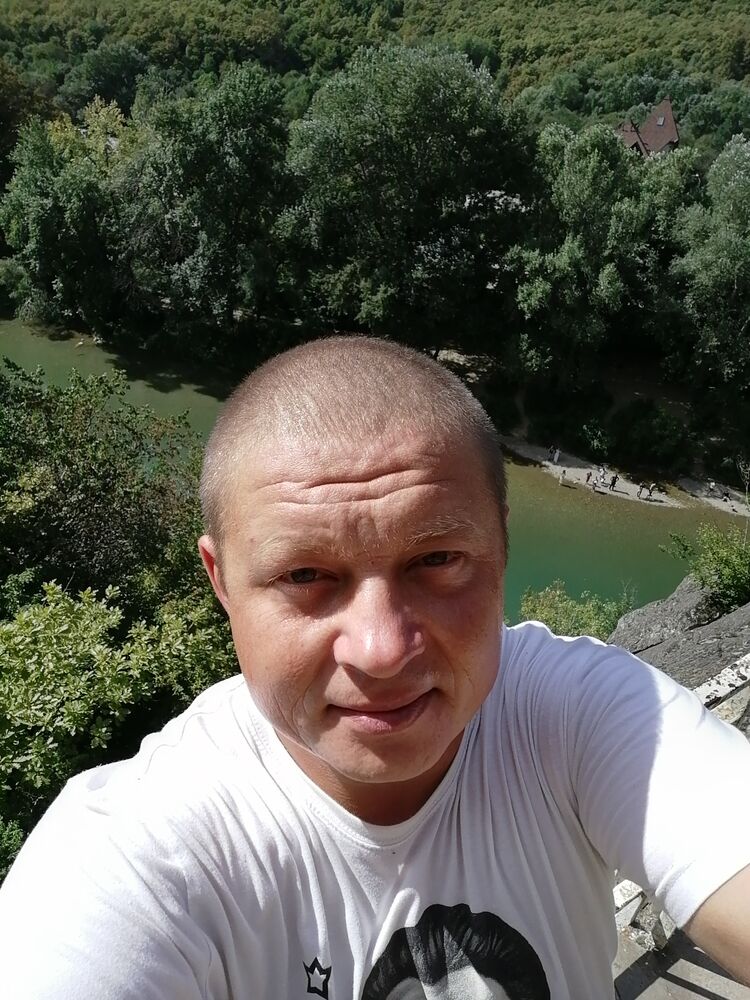  ,   , 44 ,     , c 