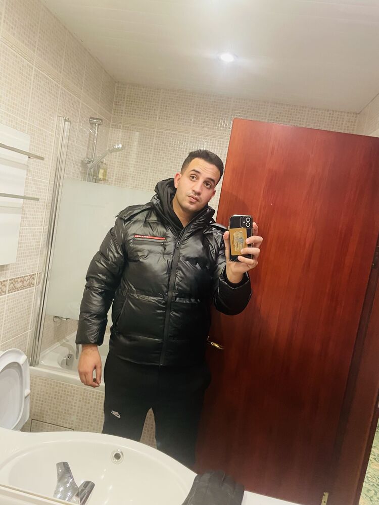  ,   Asl, 26 ,   ,   