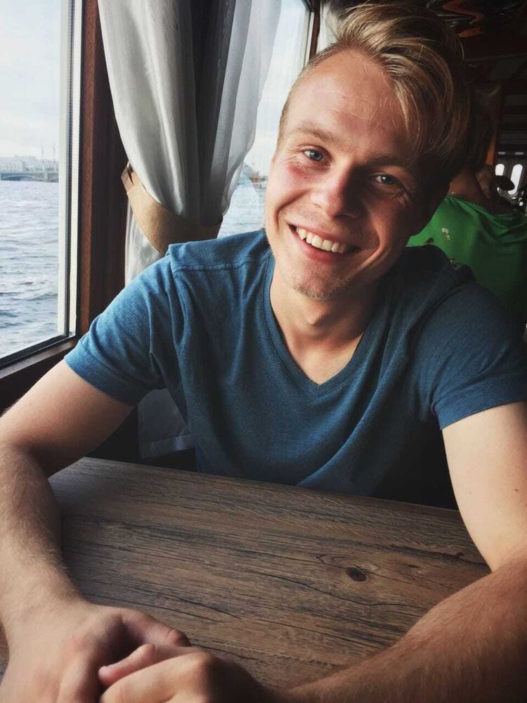  27418490  , 34 ,    -