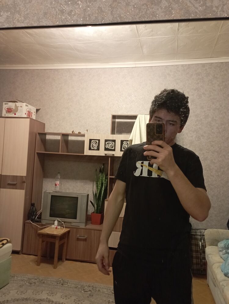  44519020  , 21 ,    