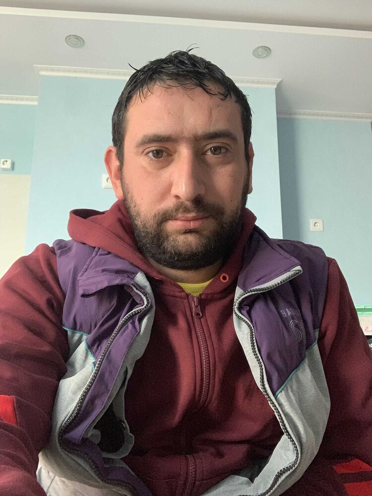 ���� 39070130 ������� MAGA, 37 ���, ���� ���������� � �������-��-����