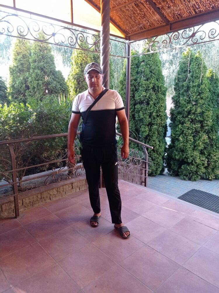  ,   Bahtiyor, 35 ,   ,   