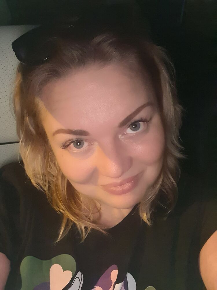  27766660  Alexandera, 38 ,    -