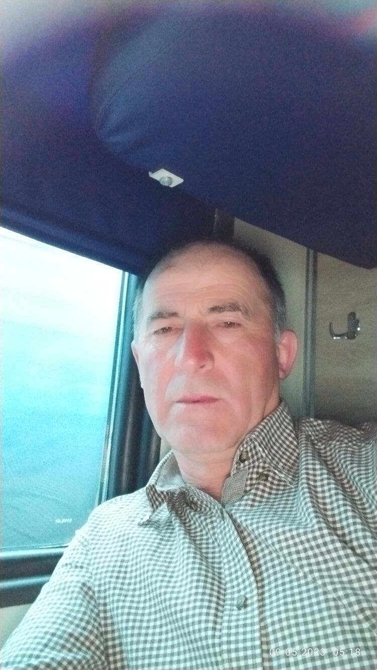  45652250  , 56 ,    