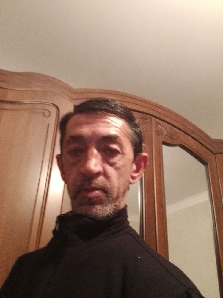  ,   Amir, 53 ,   , c 