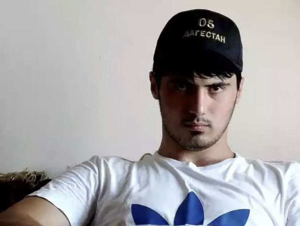  37717950  , 35 ,    --